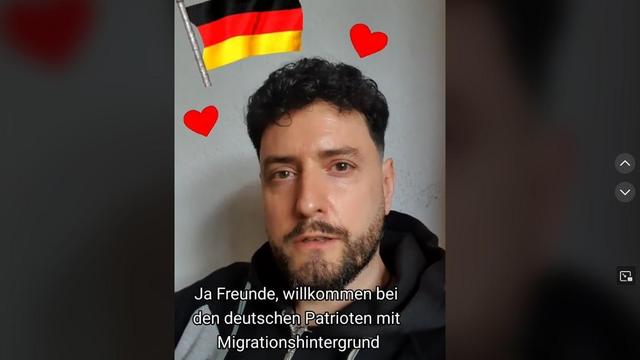 Ein Migrant mit Patriotshintergrund aka „Patrioten mit MigHiGrund“ stellt mit den Hashtags #AfD #Heimatliebe die Frage „Was ist ein deutscher Patriot mit Migrationshintergrund?“. (Bild: Screenshot von tiktok.com/deu_patr_mig.hintergrund)