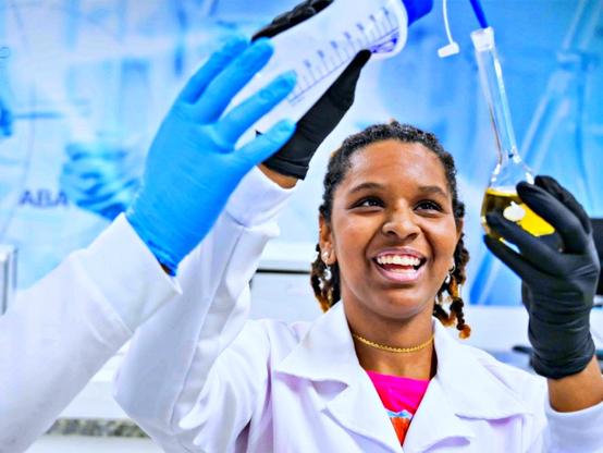 Inova Talentos tem 146 vagas abertas, com bolsas de até R$ 7 mil: em dezembro, programa de bolsas de pesquisas do IEL está com oportunidades em nove Estados e no Distrito Federal