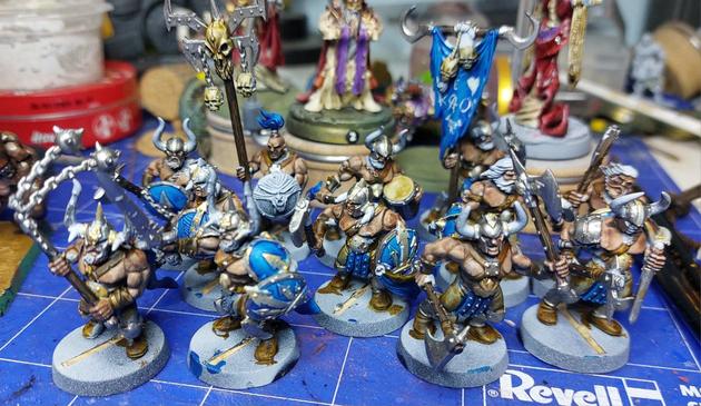 Angry warriors with matchsticks in their slottas. I cannot express how much I hate slotta bases but they were on the models when I picked them up damn cheap