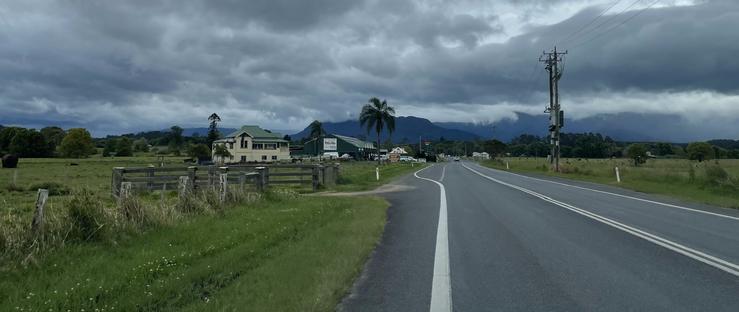 The drive, Bellingen