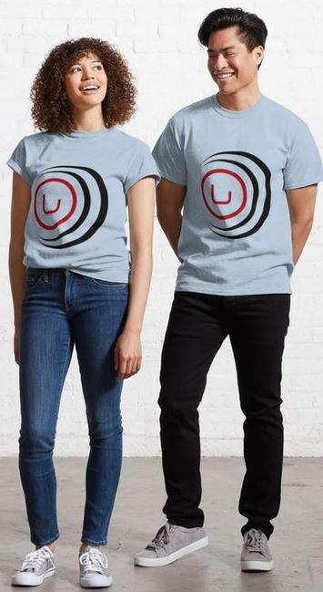 gadget e tshirt con logo chiamato abbraccio, creato dall'unione dei loghi di Ufficio Zero Linux OS e Devol, gli attivisti con cui collaboriamo.