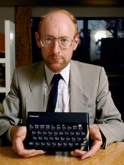 Sir Clive Sinclair in 1982 holding a Sinclair ZX Spectrum microcomputer. Photo: Peter Jordan / Alamy / All Over Press