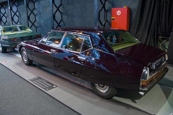 Citroen SM Opera #photography #autoworldbrussels #belgie #belgien #belgium #brussels #museum #auto #bruxelles #brüssel #car #cars #highlight #tourist #destination #autoworld #collection #citroënsmoperaautoworldbrusselsbelgiumclassiccarsrarecars (Flickr 20.12.2022) https://www.flickr.com/photos/7489441@N06/52575625272