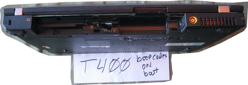 The back of A ThinkPad T400 with the battery removed