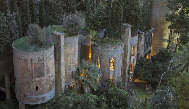 Un architecte transforme une cimenterie en maison luxueuse - Ricardo Bofill - 1