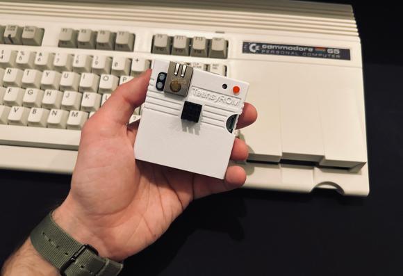 Teensyrom in a white case