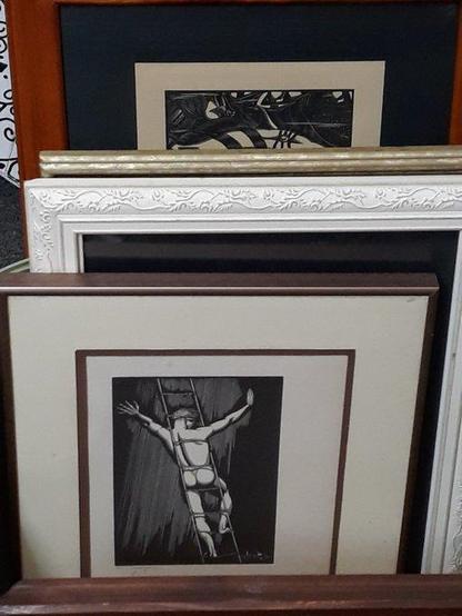 Spotted a fair quantity of fake 1920s–30s wood engravings by contemporary forger Earl M. Washington (now in prison) at a shop in Dearborn, MI