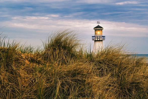 New Buffalo Beach Lighthouse ~ New Buffalo, Michigan
Nikon D7500, Sigma 18-300, ISO 200, f/10.0, 52mm, 1/320s