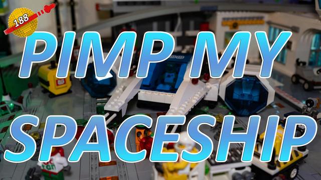 Man sieht einen Schriftzug Pimp my Spaceship, was vor dem Hintergrund eines aus LEGO gebauten Raumschiffs schwebt