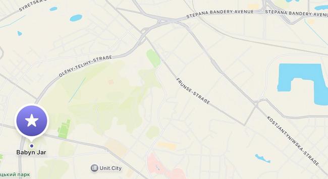 Karte von Kiew, die zeigt: Stepana Bandera Straße führt nach Babyn Jar. 2024