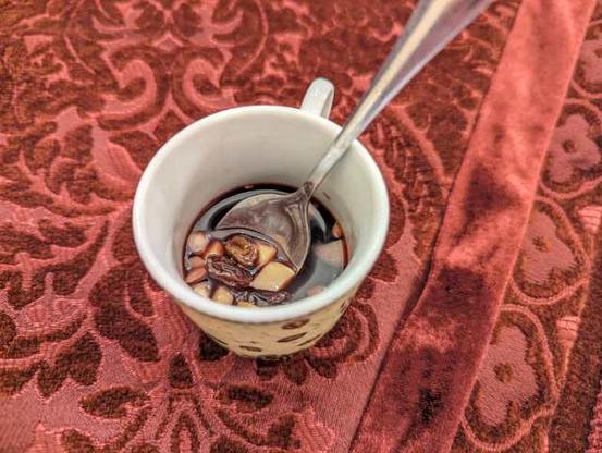 A teenay cup of my aunt's glögg