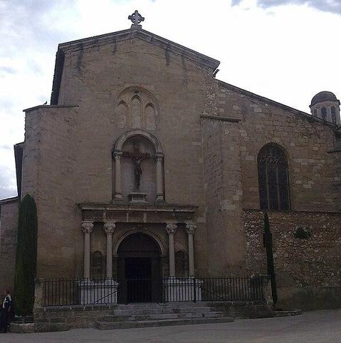Eglise paroissiale Saint-Nicolas à #Pertuis (#Vaucluse) Construction XVe siècle, XVIe siècle. Eglise paroissiale Saint-Nicolas : classement par arrêté du 14 octobre 1911.
Suite 👉 https://monumentum.fr/monument-historique/pa00082130/pertuis-eglise-paroissiale-saint-nicolas
#Patrimoine #MonumentHistorique
Photo CC-BY-SA 4.0 : Bserin.