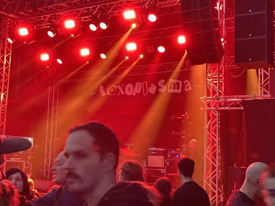 Bühne vom Toxoplasma Konzert in der Turbinenhalle in Oberhausen