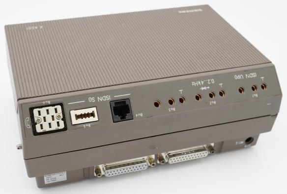 rear view of the connector panels of a Siemens K4301 Up0-S0 Error Meter
