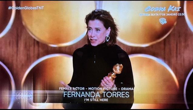 Fernanda Torres giving her speech after winning a Golden Globe award as best actress for a motion picture - drama