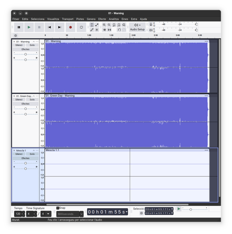 Captura de pantalla de Audacity mostrando tres pistas de audio estéreo. Las dos primeras corresponden a los FLAC extraídos con Whipper y Cyanrip. Una tiene los valores de amplitud invertidos. La tercera pista es el resultado de mezclar y renderizar las otras dos. Sólo tiene silencio.