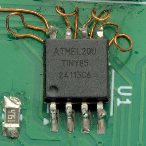 attin85 microcontroller with bodge wiring on half it's legs.