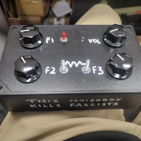 Fugue State Audio's "This Noisebox kills fascists"