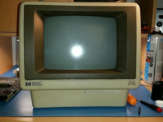A dirty HP9816 aka 9000/216 computer.