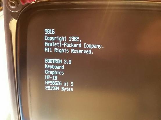 The boot screen of the HP9816 computer.