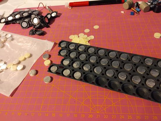 partly inserted pads, a tedious work. but they fit perfectly.