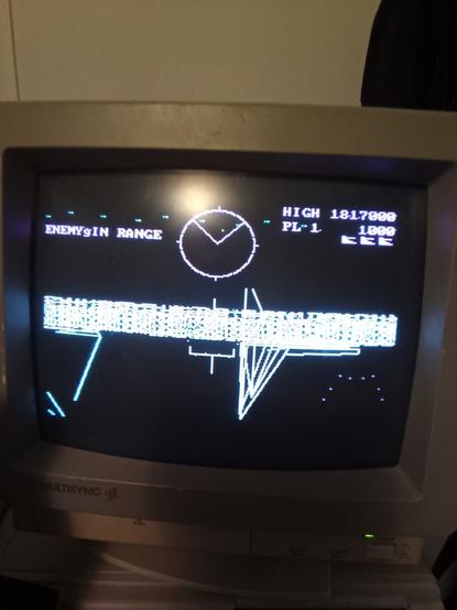Glitched out game screen. Snow, one indicator reads "enemygin range", huge block of random lines blocking the center of the screen.