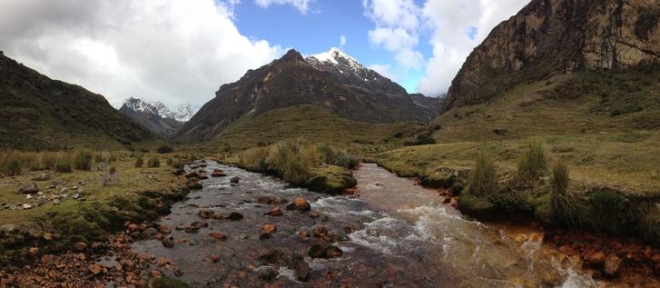 photo - two mountain streams meeting
