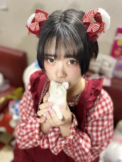 Chiyo in Raggdy Ann Outfit with small plushie
