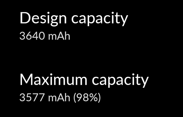 A imagem mostra informações sobre a capacidade da bateria. A capacidade de projeto é de 3640 mAh. A capacidade máxima é de 3577 mAh (98%).