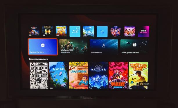 An #XBox #WelcomeScreen with #EmergingCreators