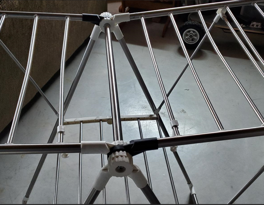 Laundry rack has been repaired