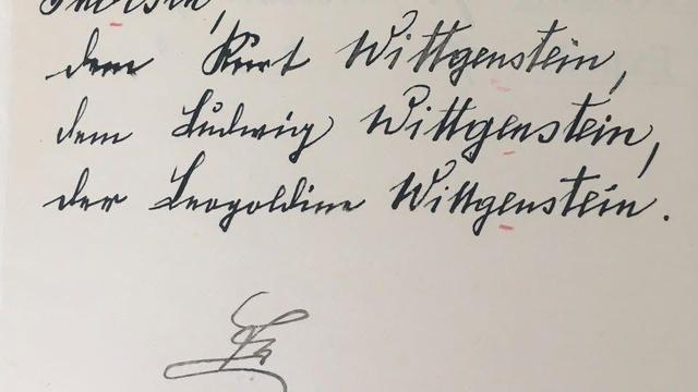 Ausschnitt aus dem Akt des Landesverteidigungsministeriums zur Ordensverleihung, in dem die Unterschrift Kaiser Franz Josefs unter den Namen Kurt, Ludwig und Leopoldine Wittgenstein zu lesen ist.