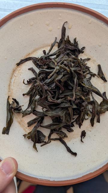 Spent rock tea leaves