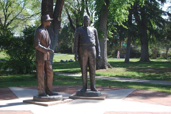 Statues of J. Robert Oppenheimer and Gen. Lesley Groves.