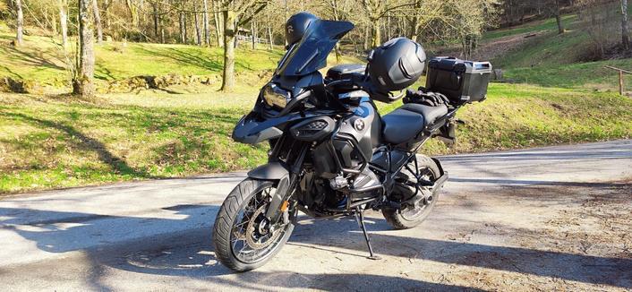 BMW R1250GSA im Odenwald