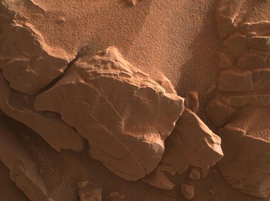 MSL_-_Sol_4432_-_MAHLI_(54287184088).jpg