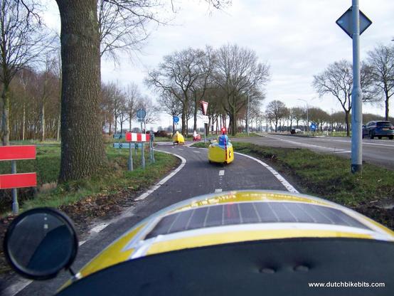 Newly resurfaced cyclepath in the countryside. Lovely smooth asphalt for our velomobiles.