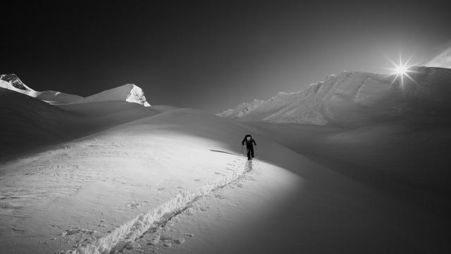 Updated version in 16:9 format: 
Ski touring on Dedaena (3488 m) near Gudauri. 
Georgia, Caucasus. 

Leica Monochrom M246, Heliopan orange filter, Voigtländer Ultron f/1.8 21mm. 

LFI M Mastershot
-----------------------
<a href="http://www.ps-photo.net" rel="noreferrer nofollow">www.ps-photo.net</a>
<a href="http://voigtlaender.com/peter-schoen.html" rel="noreferrer nofollow">Voigtländer Photographer</a>
<a href="http://www.facebook.com/ps.avalanche.consulting" rel="noreferrer nofollow">Ski guiding &amp; avalanche courses Norway &amp; Georgia</a>
<a href="https://www.instagram.com/ps_alpine_photo/" rel="noreferrer nofollow">Instagram</a>