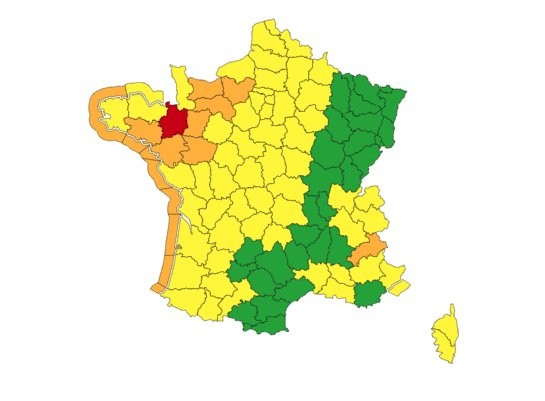 carte des vigilances météorologiques de Météo France, 15 vigilances orange et 1 vigilance rouge