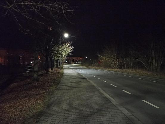 Schritte sammeln in der Dunkelheit