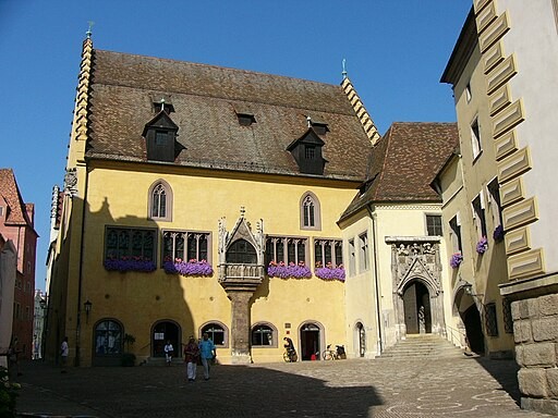Modern photo of the old townhouse in Regensburg where the perpetual diet met.
Picture by PeterBraun74
https://commons.wikimedia.org/wiki/File:AltesRathausReg.JPG
