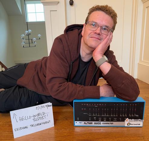 Jeff Atwood in his natural habitat, with an Altair 8800 kit from https://adwaterandstir.com/