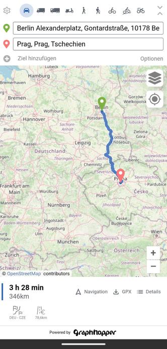 Screenshot showing rhe app, profile selection, route shown, and data like distance, time and inclination
