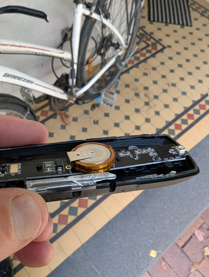 Broken standlight with 1.0F 5.5V capacitor.