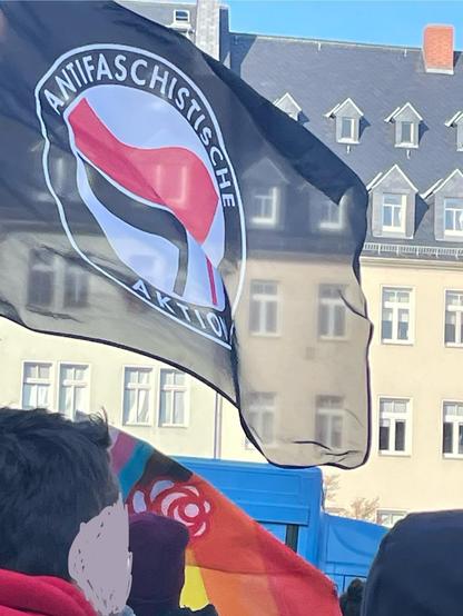 Fahne der Antifaschistische n Aktion