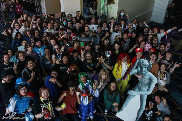 Overhead assembled crowd photo of the SiIvagunner Community