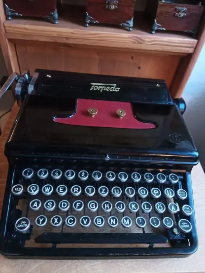 Umgebaute Torpedo schreibmaschine als Tastatur