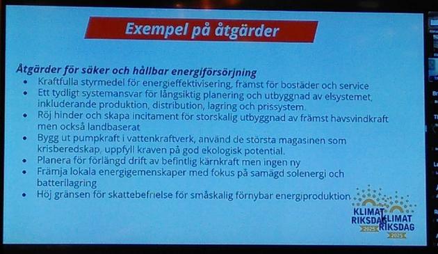 Picture of a presentation showing what can be done for a safe and sustainable energy production