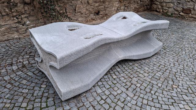 Lavička X
