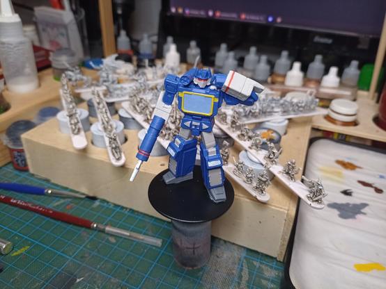 Partially painted Soundwave transformers miniature. Right side view